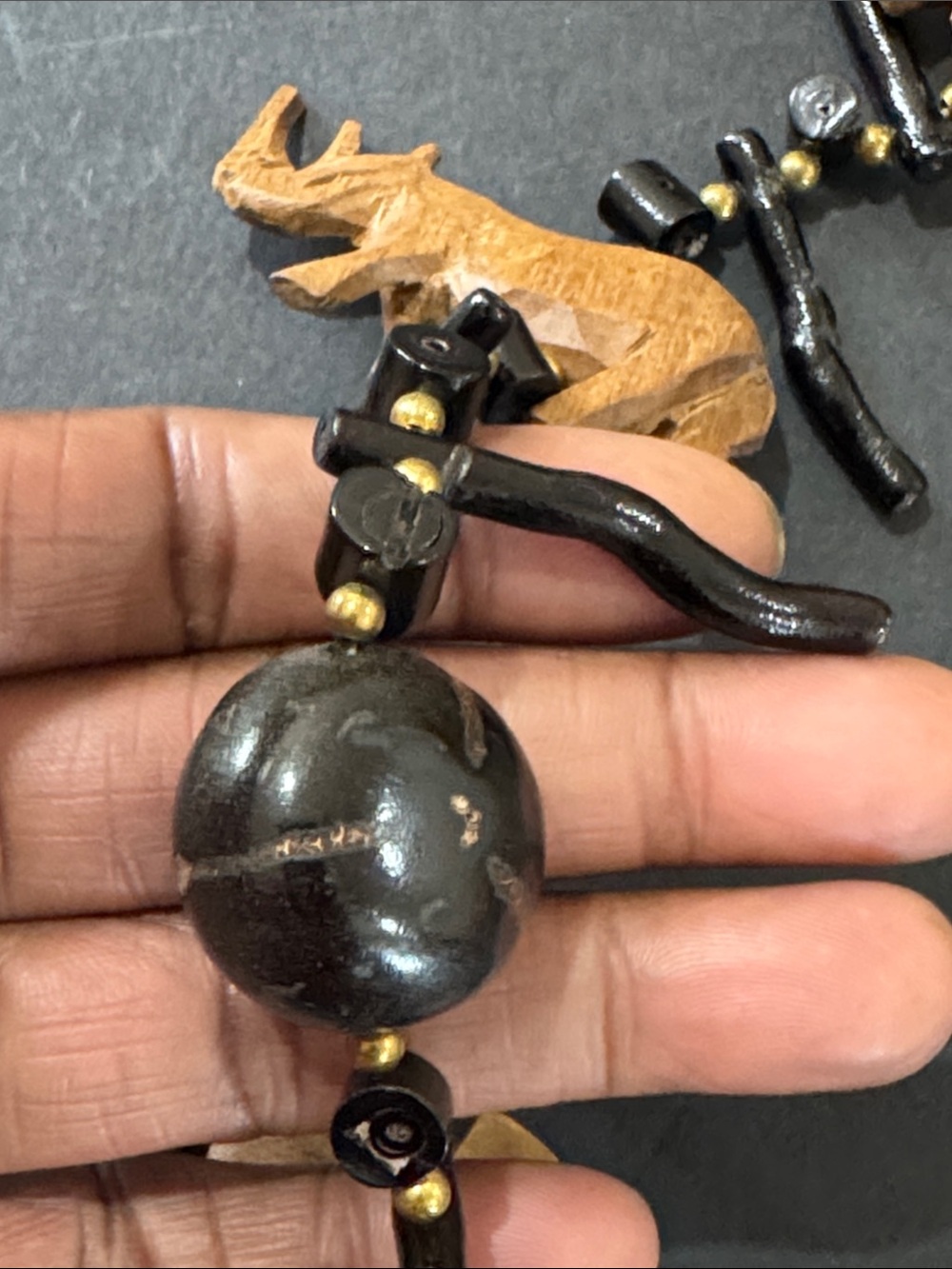 Vintage African Safari Animal Wood Necklace - Picture 9 of 12